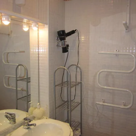 Apartamento 0318 In 800 M From The *
